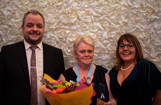 article-denise-volunteer