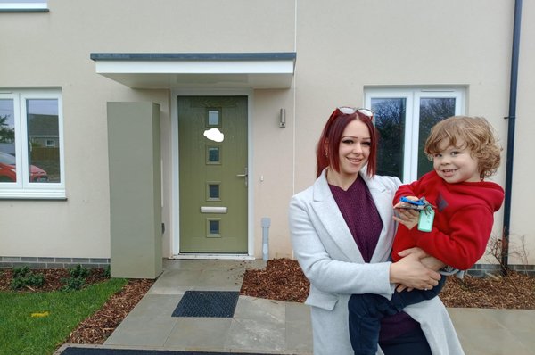 Nicole and her three-year-old son Theo