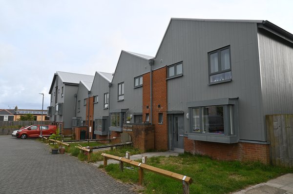 Properties Burgess Foundry Row