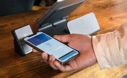 article-using-credit-card